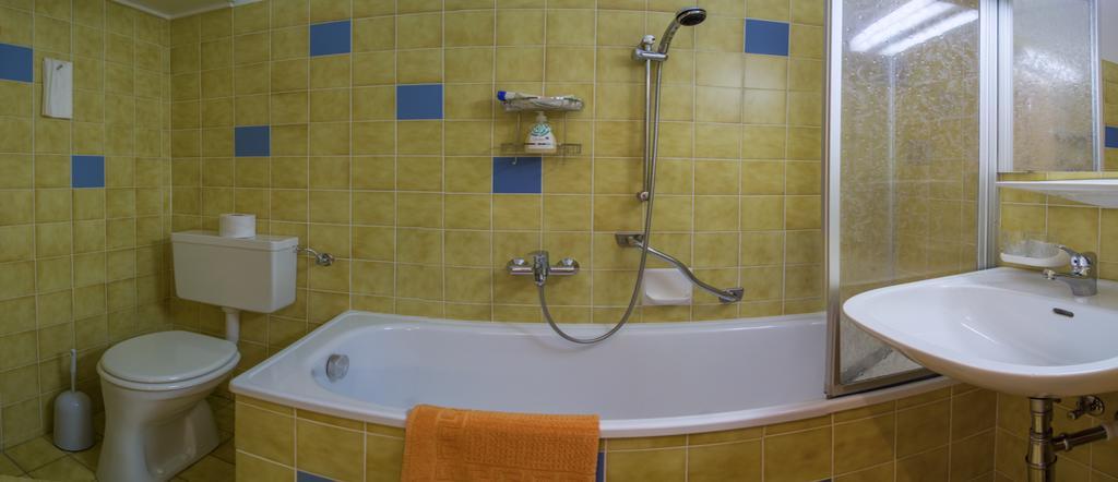 Apartment An Der Traun บาดเอาส์ซี ภายนอก รูปภาพ