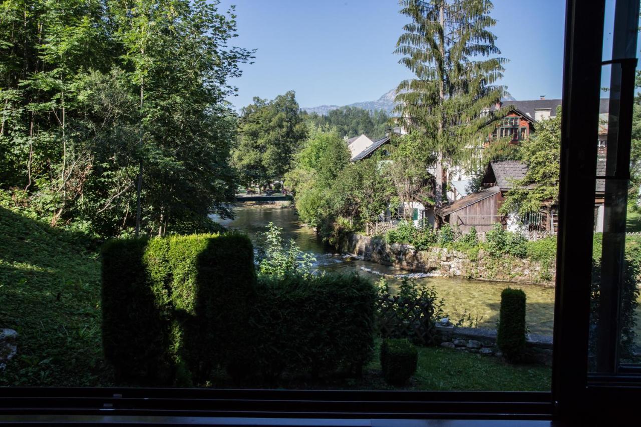 Apartment An Der Traun บาดเอาส์ซี ภายนอก รูปภาพ